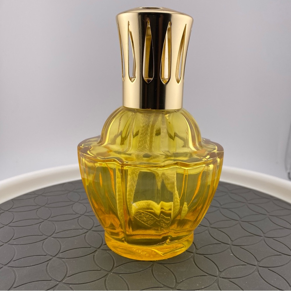 Authentic 🌼 LAMPE BERGER 🌼 Clochette  Amber Yellow Lamp